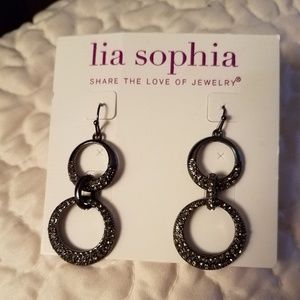 Earrings color is dark silver